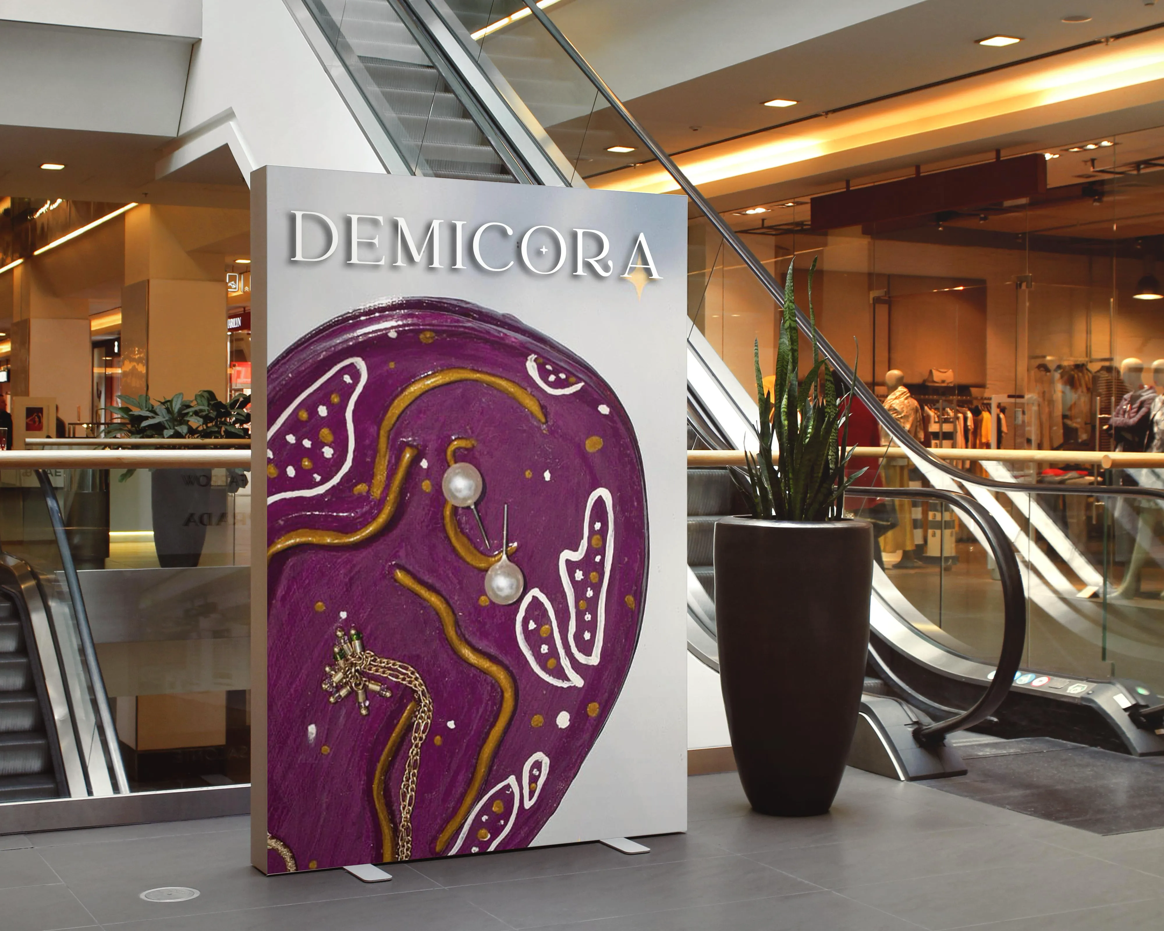 Demicora mockup II